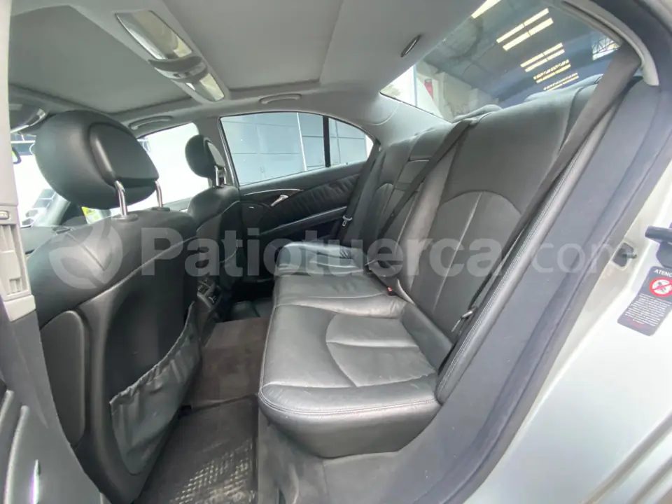 Foto 14 de Mercedes Benz E320