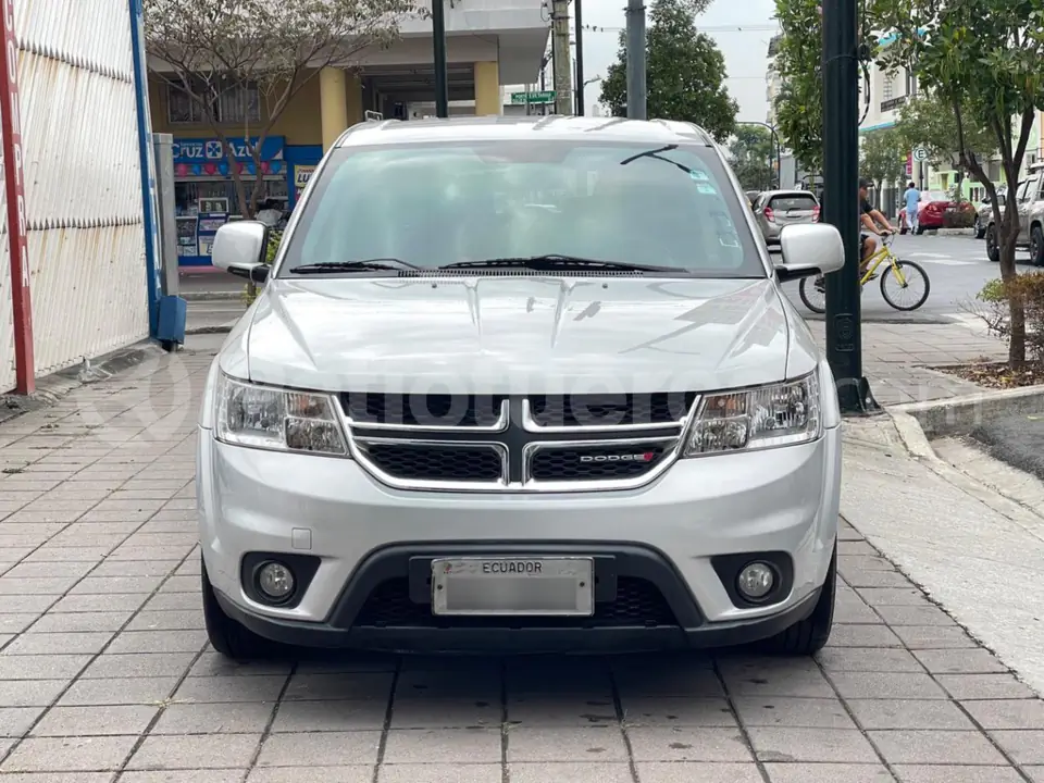 Foto 2 de Dodge Journey SE