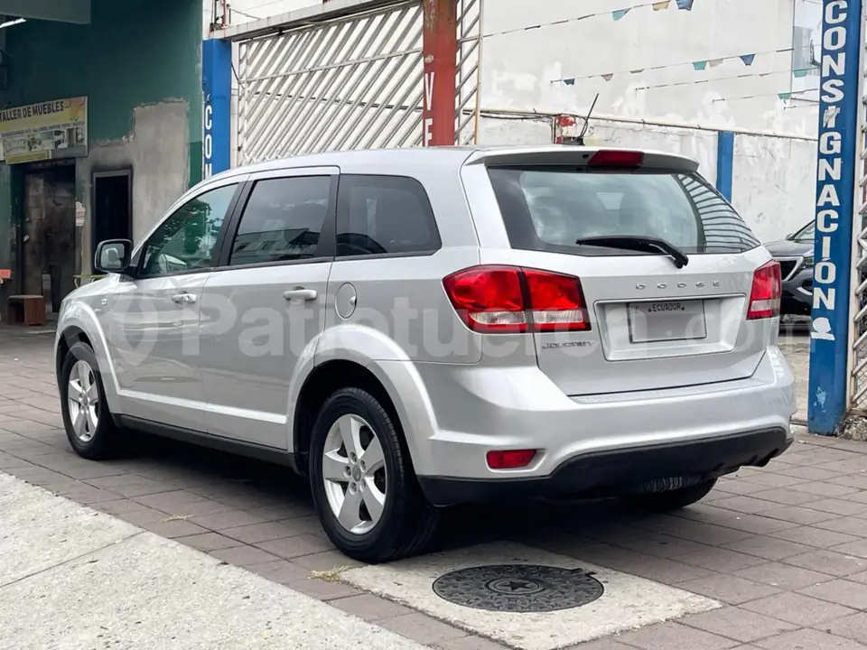 Foto 4 de Dodge Journey SE