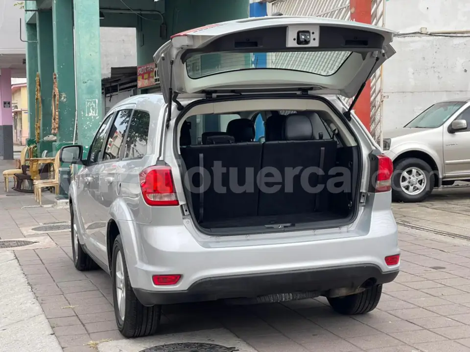 Foto 9 de Dodge Journey SE