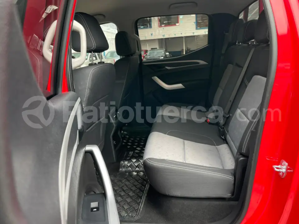 Foto 11 de Chevrolet D-MAX HI RIDE CRDI