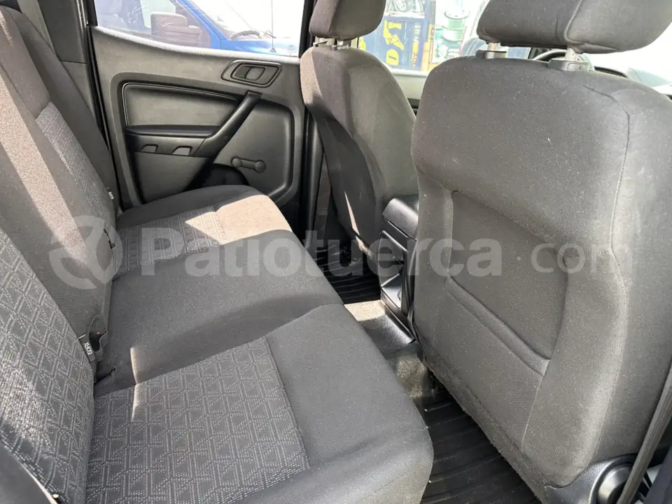 Foto 4 de Ford RANGER XLS