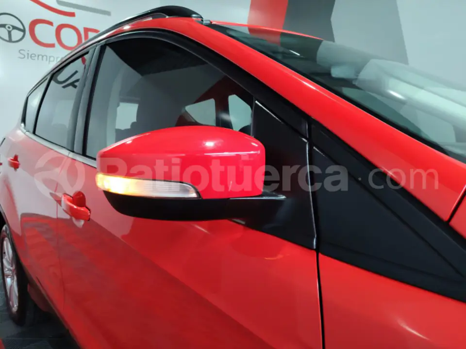 Foto 9 de Ford Escape S