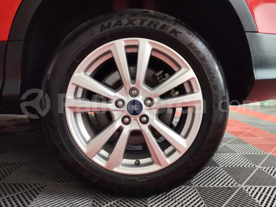 Foto 12 de Ford Escape S