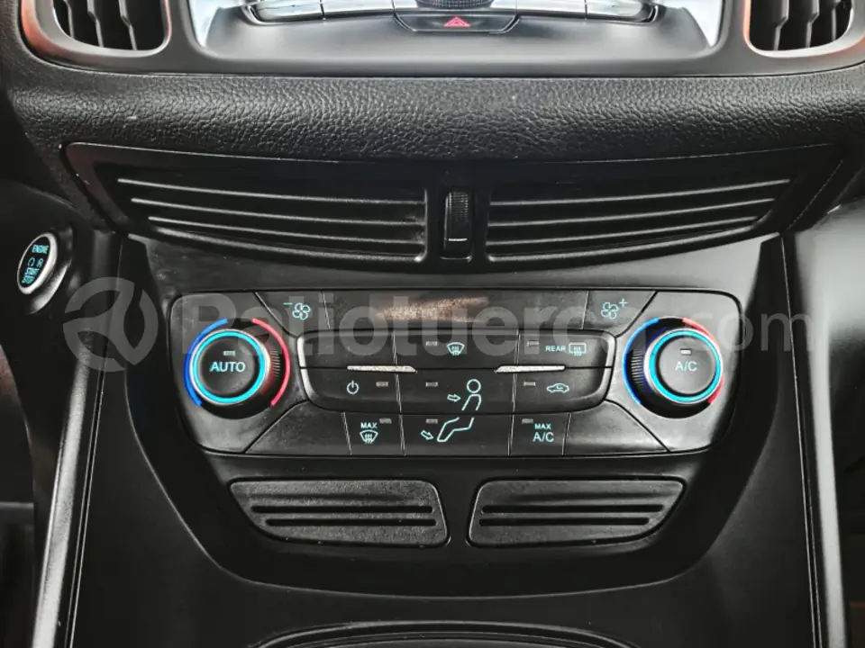 Foto 17 de Ford Escape S