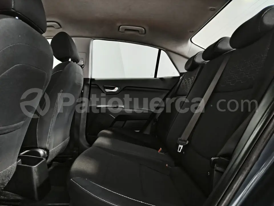 Foto 8 de Kia RIO EX