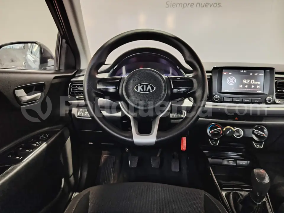 Foto 17 de Kia Rio R