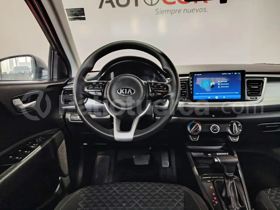 Foto 13 de Kia Rio