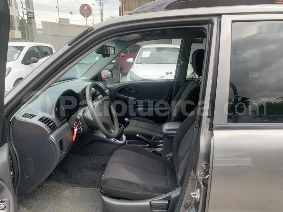 Foto 8 de Chevrolet Grand Vitara 5p 4x2