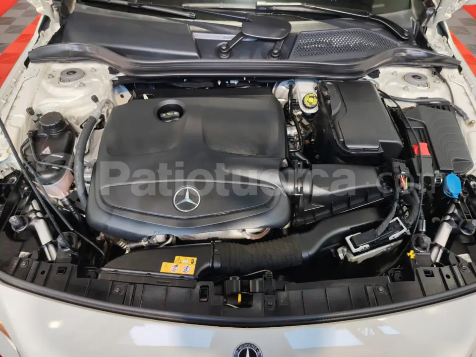 Foto 9 de Mercedes Benz GLA 180