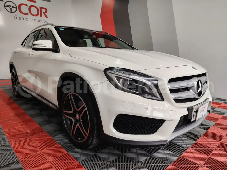 Foto 10 de Mercedes Benz GLA 250 AMG