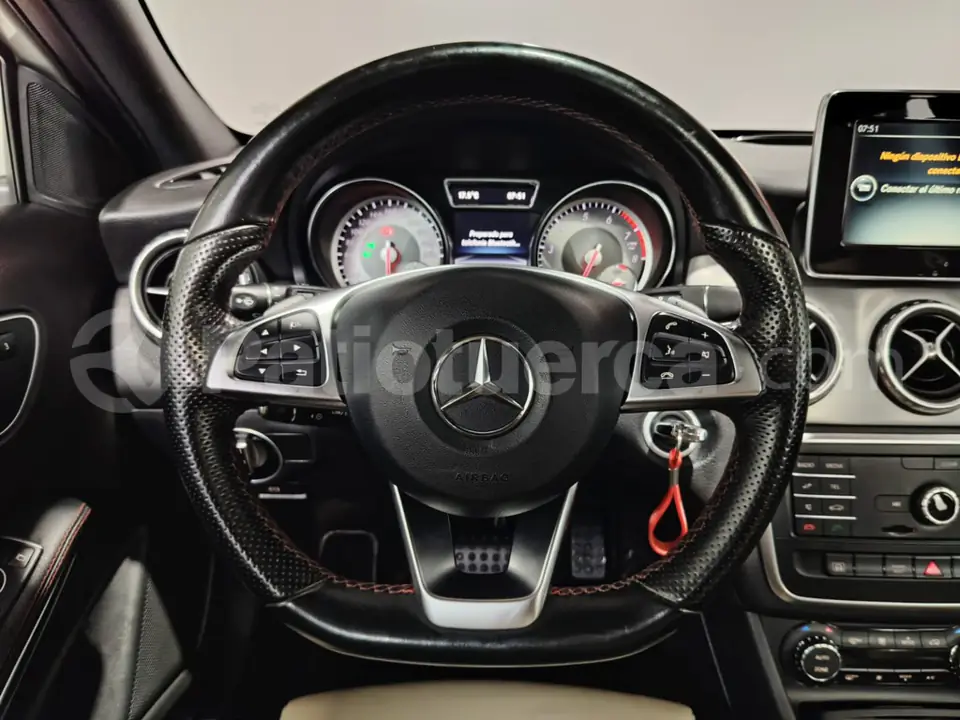Foto 17 de Mercedes Benz GLA 250 AMG