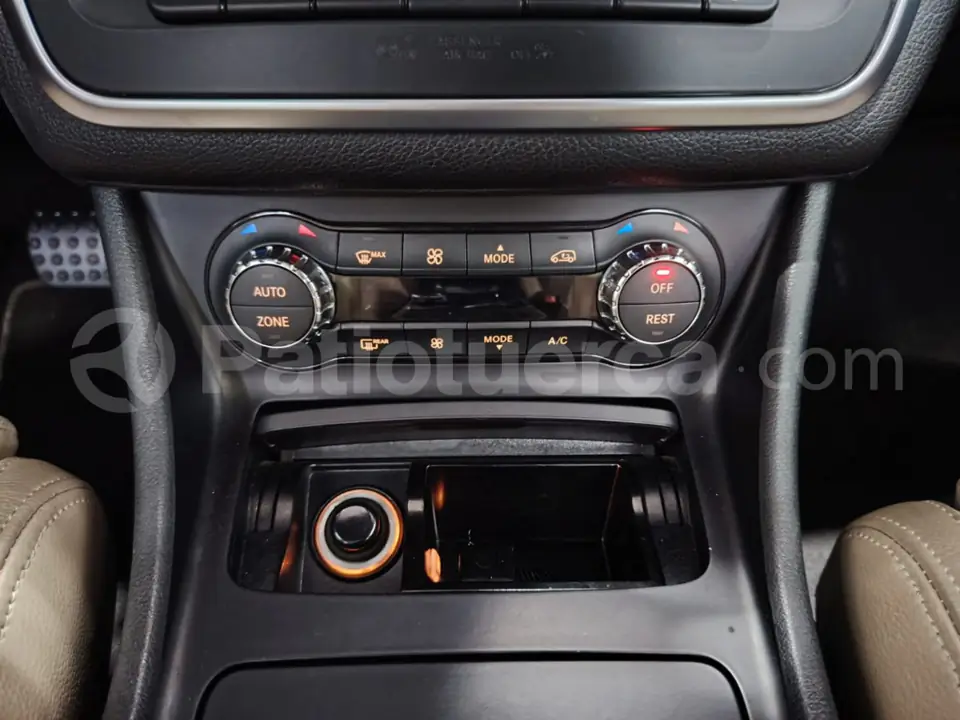 Foto 21 de Mercedes Benz GLA 250 AMG