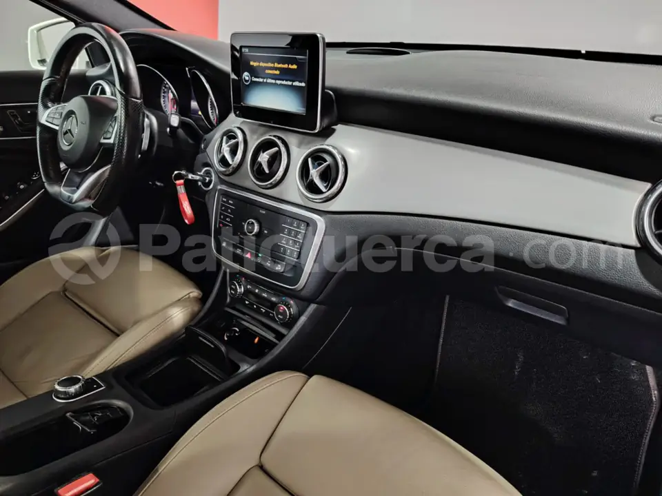 Foto 23 de Mercedes Benz GLA 250 AMG