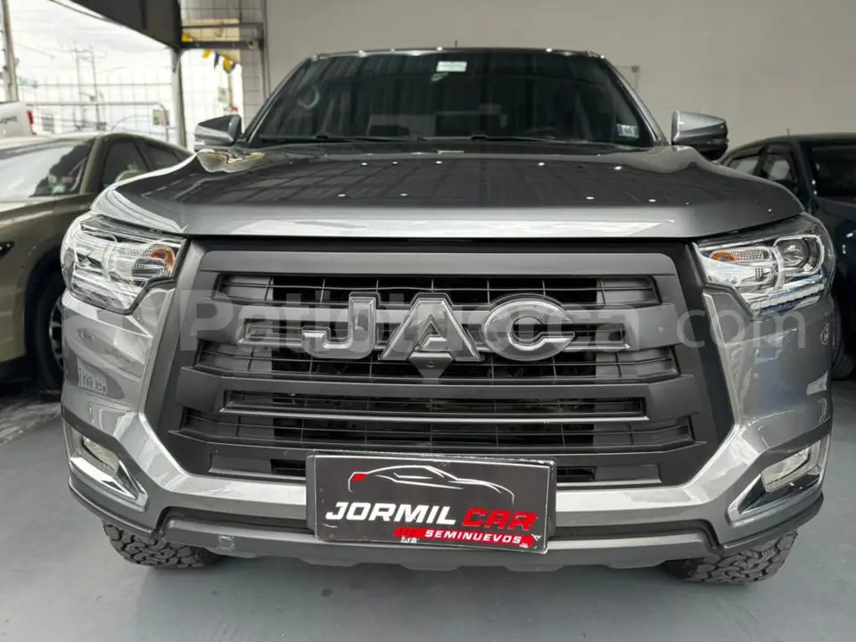 Foto 1 de JAC T8 LUXURY