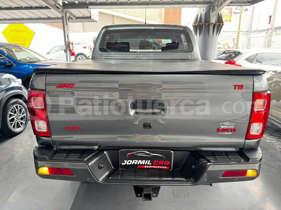 Foto 4 de JAC T8 LUXURY