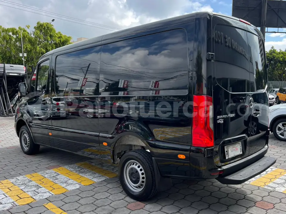 Foto 8 de Mercedes Benz Sprinter 315