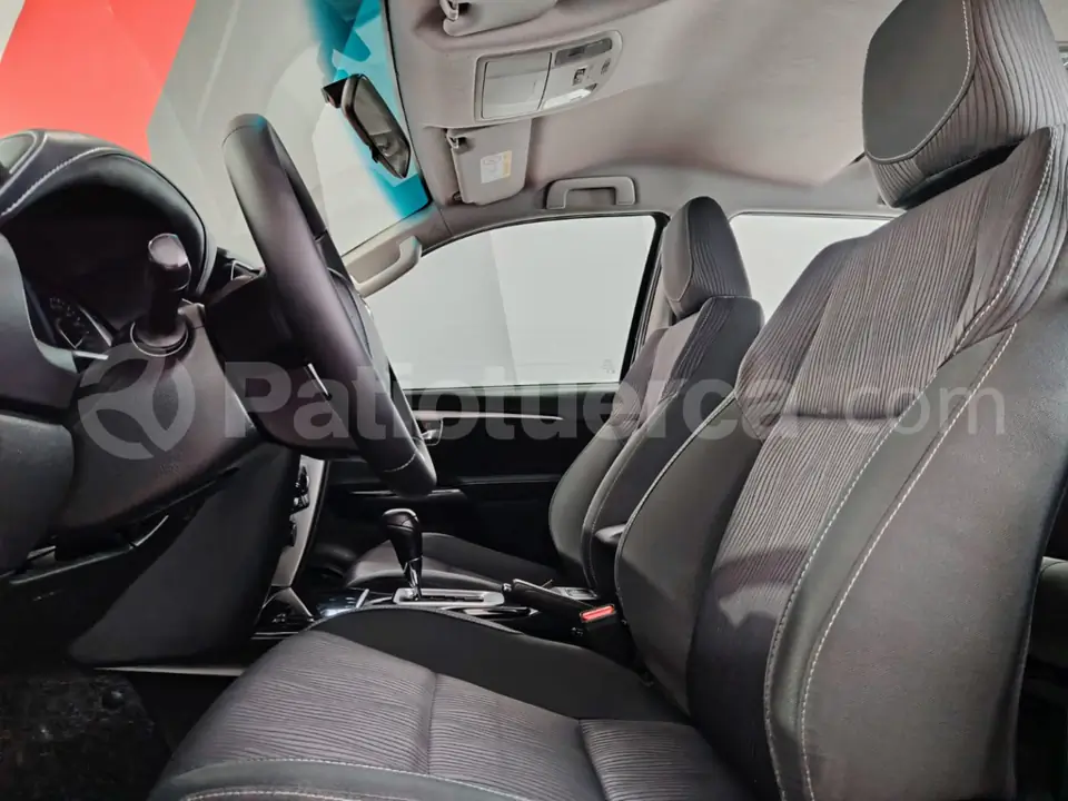 Foto 32 de Toyota New Fortuner