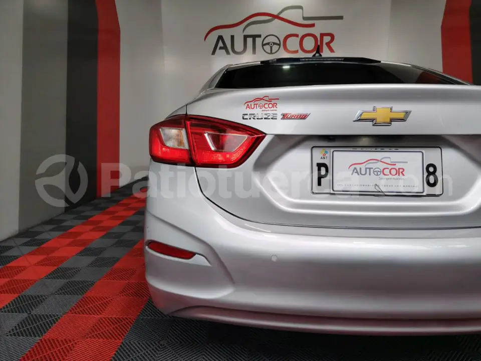 Foto 17 de Chevrolet Cruze