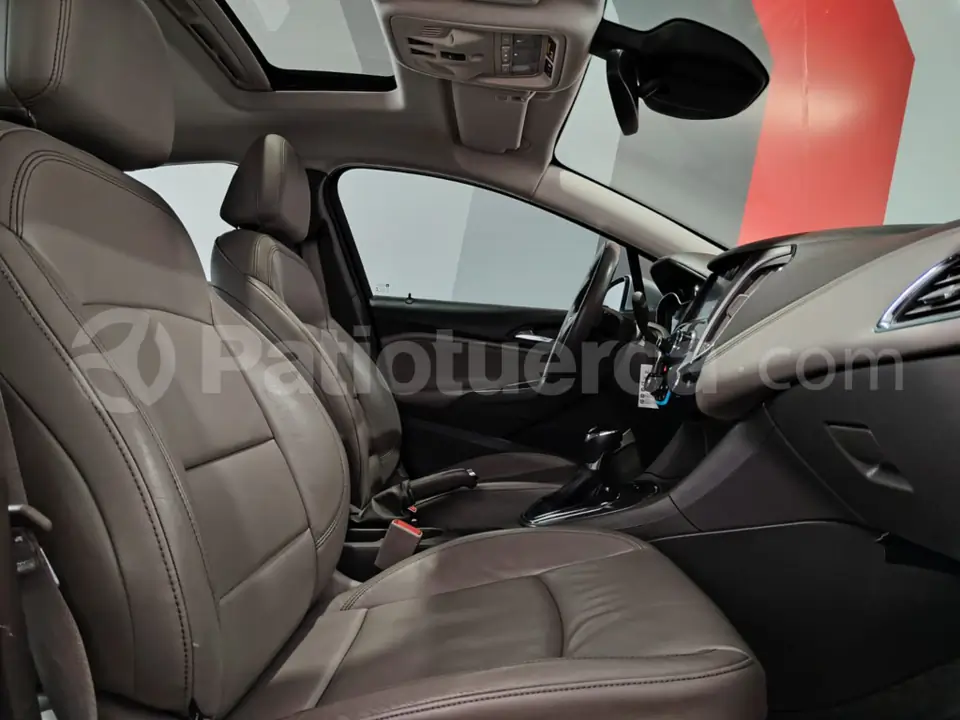 Foto 29 de Chevrolet Cruze