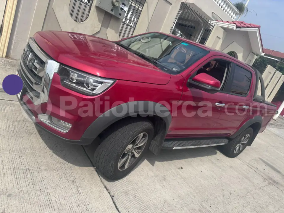 Foto 2 de JAC T8 LUXURY