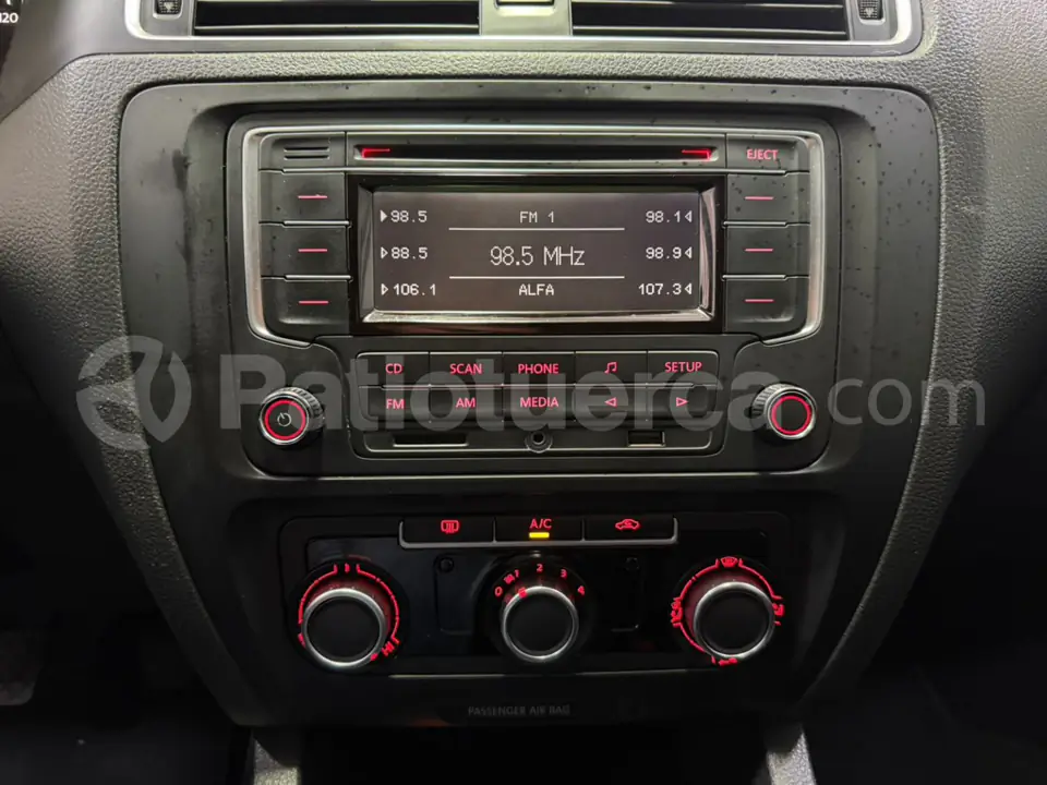 Foto 20 de Volkswagen New Jetta