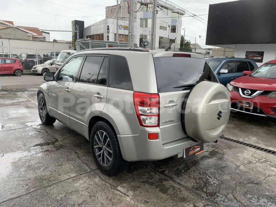 Foto 5 de Suzuki Grand Vitara SZ