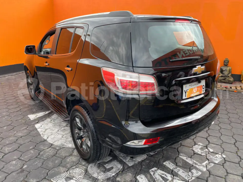 Foto 7 de Chevrolet TrailBlazer DSL LTZ TA 2.8