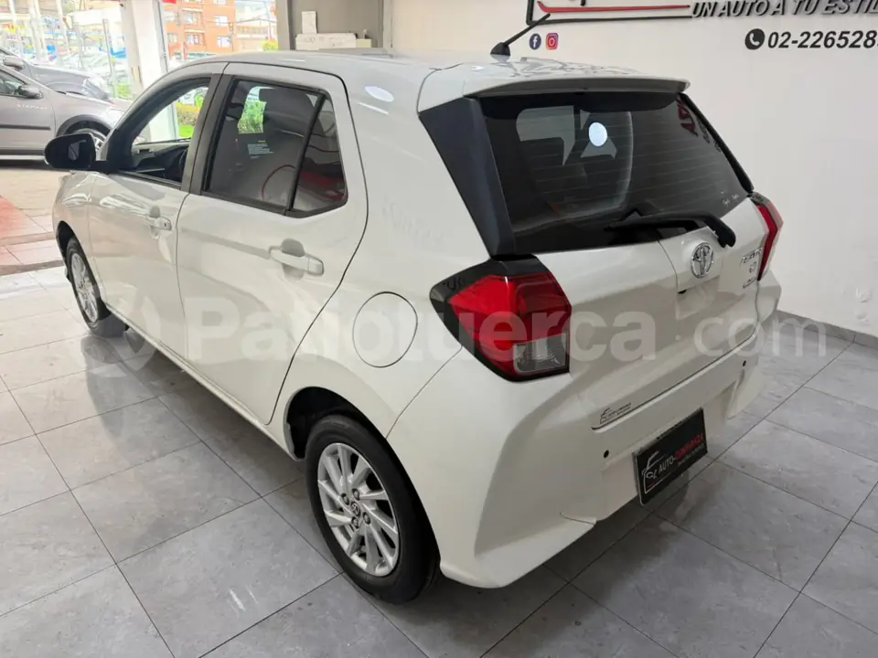 Foto 6 de Toyota Agya