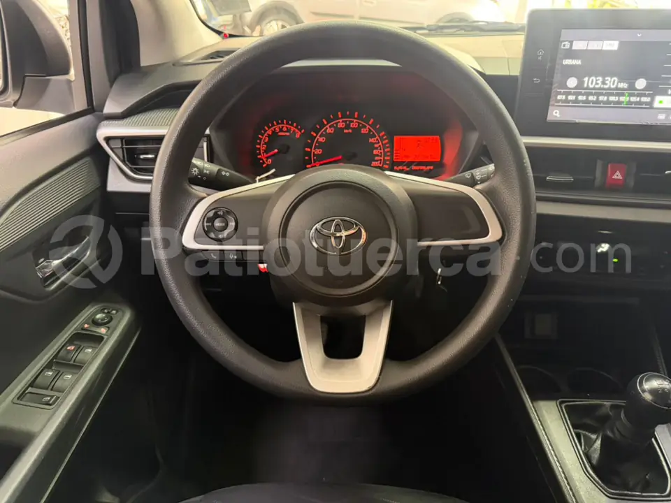 Foto 17 de Toyota Agya