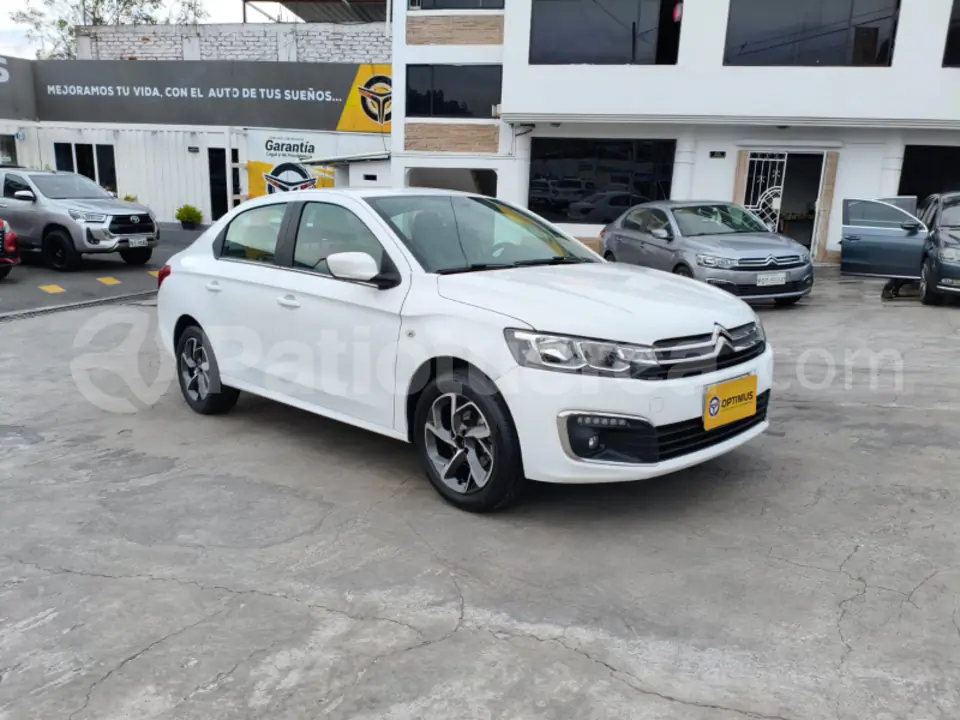 Foto 1 de Citroen C- Elysee Shine