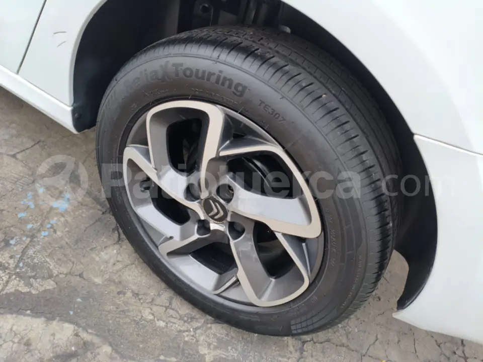 Foto 11 de Citroen C- Elysee Shine