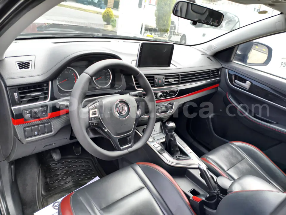 Foto 12 de DongFeng SX5