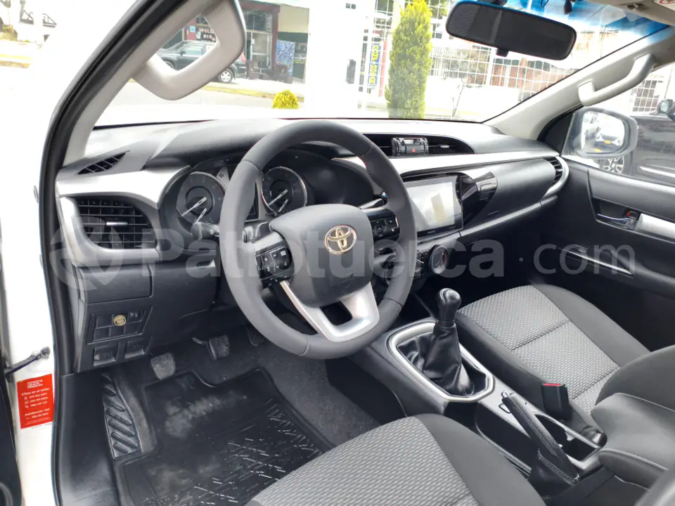 Foto 14 de Toyota Hilux CD 4x4 Diesel