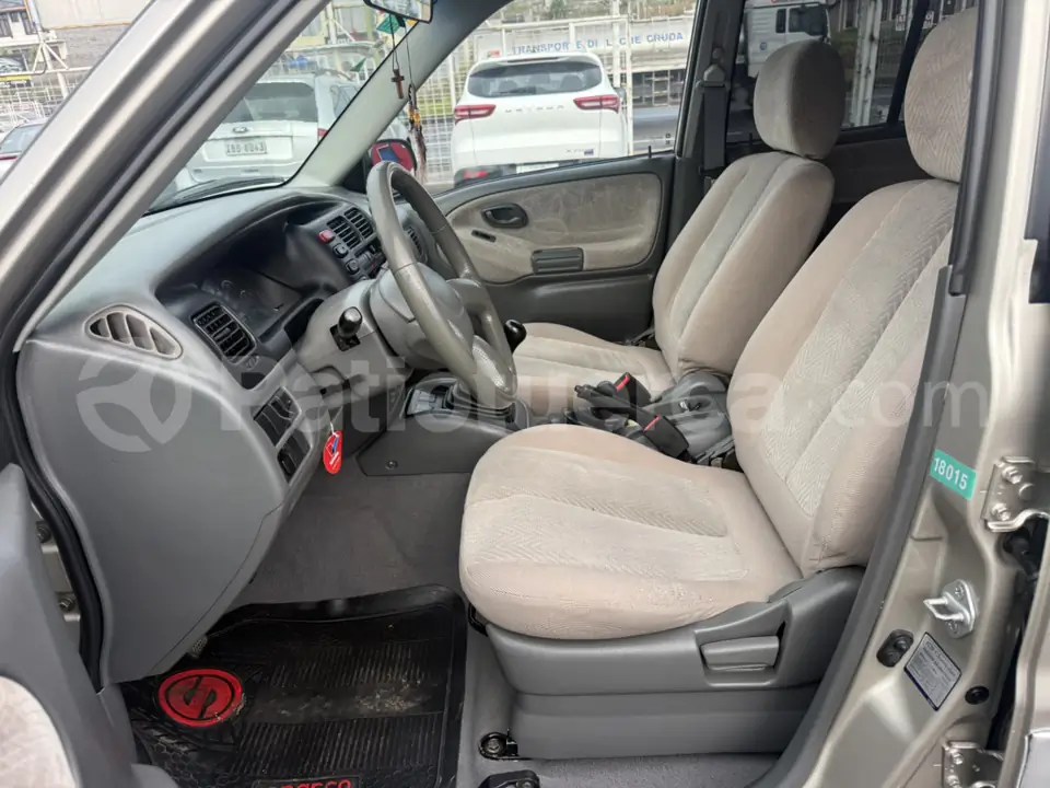 Foto 3 de Suzuki Grand Vitara 5P