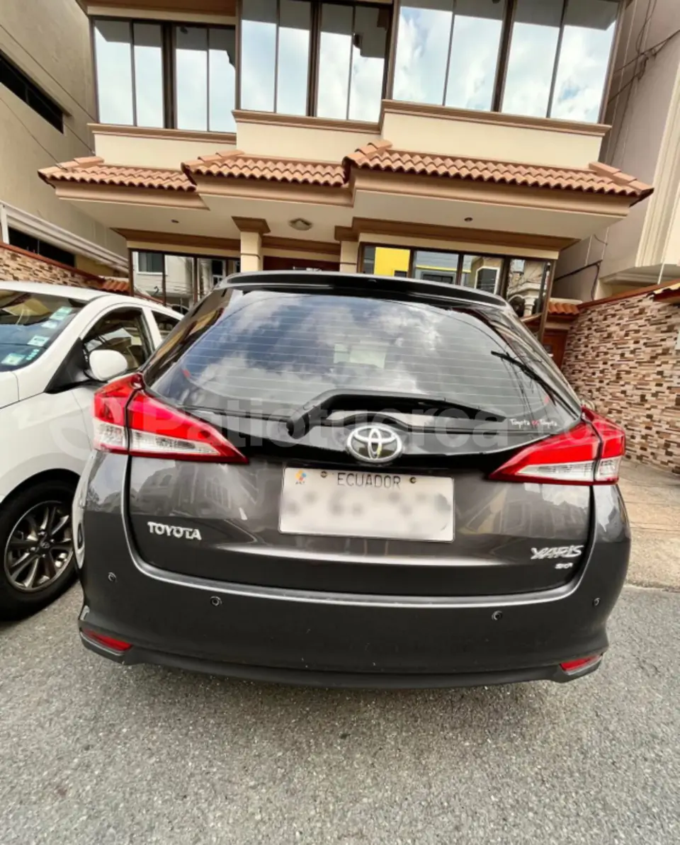 Foto 2 de Toyota Yaris Sport