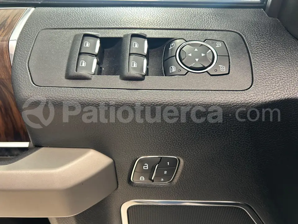 Foto 17 de Ford F150 LARIAT SC ECOBOOST AC 3.5 CD