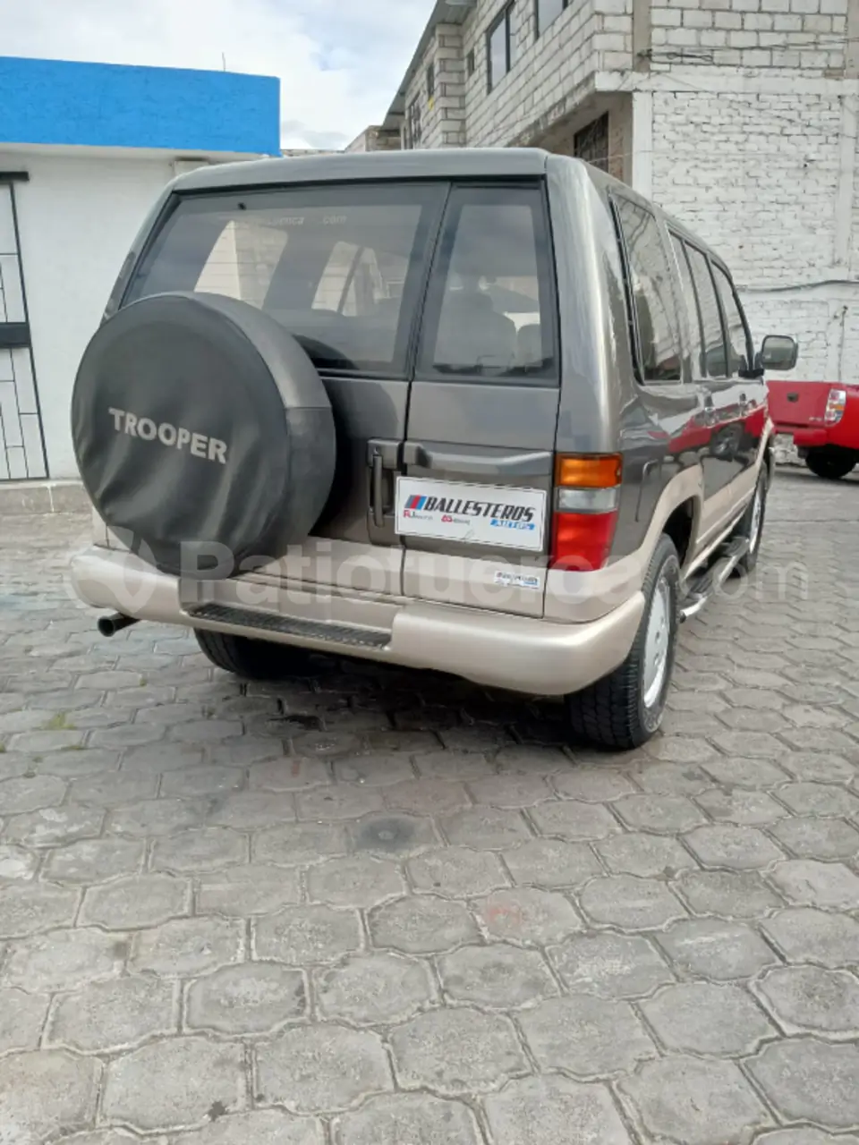 Foto 13 de Chevrolet Trooper 5P