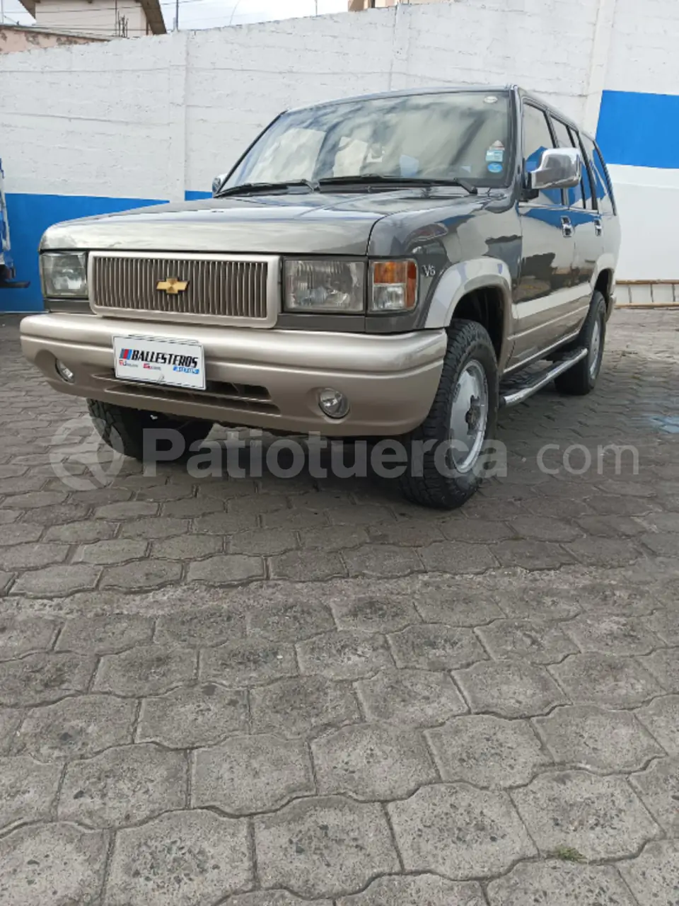 Foto 1 de Chevrolet Trooper 5P