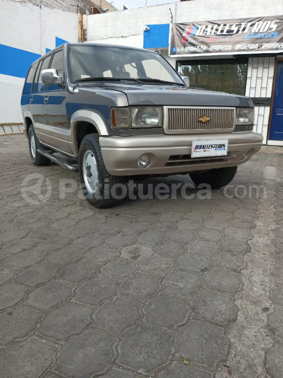 Foto 3 de Chevrolet Trooper 5P