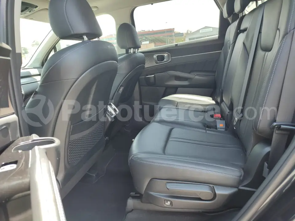 Foto 10 de Kia Sorento