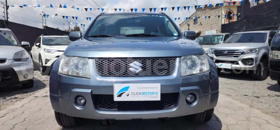 Foto 2 de Suzuki SZ Next Sport