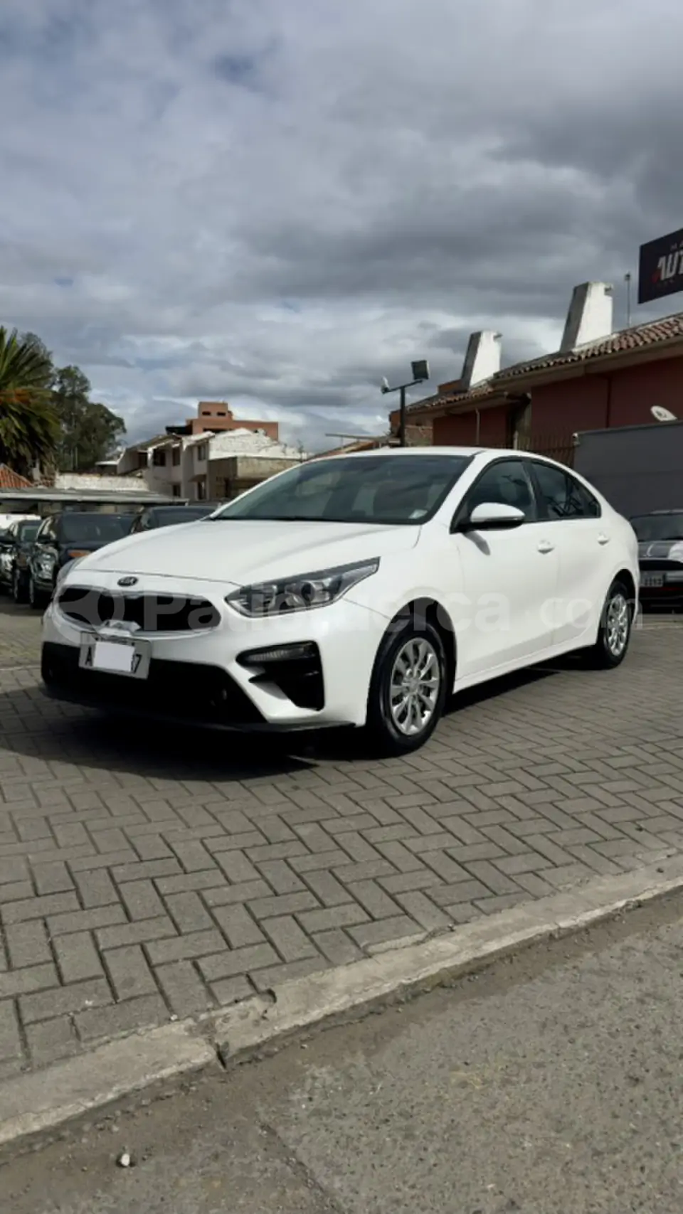 Foto 1 de Kia Cerato