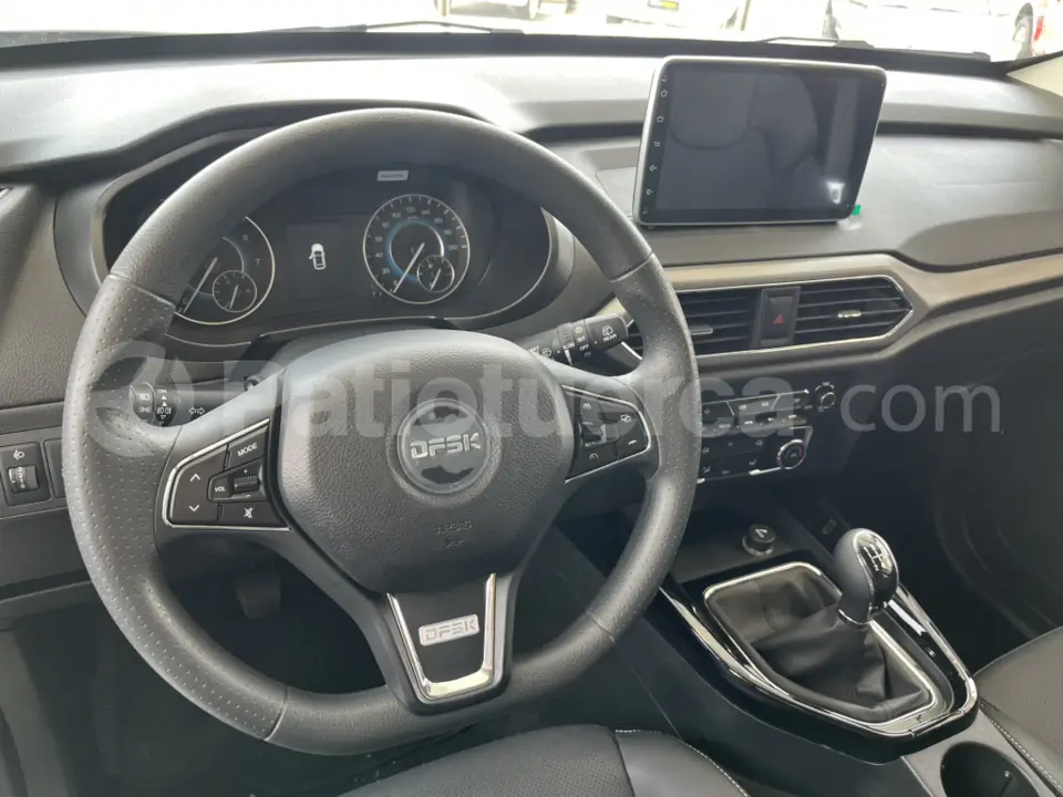 Foto 9 de DFSK GLORY 560