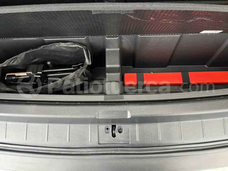 Foto 11 de DFSK GLORY 560