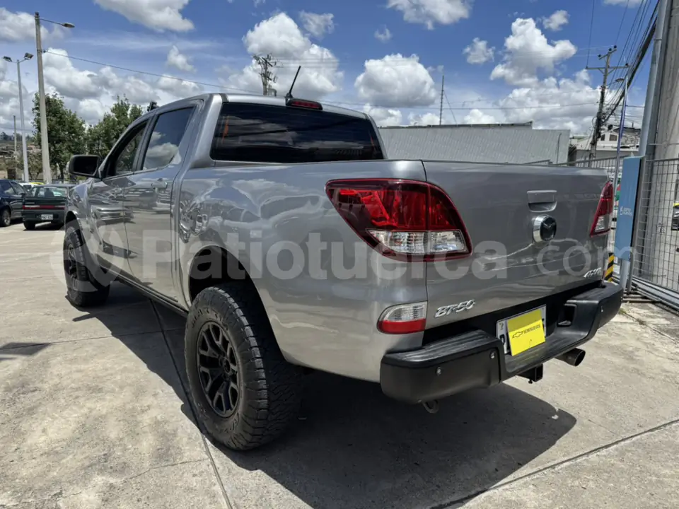 Foto 7 de Mazda New BT-50