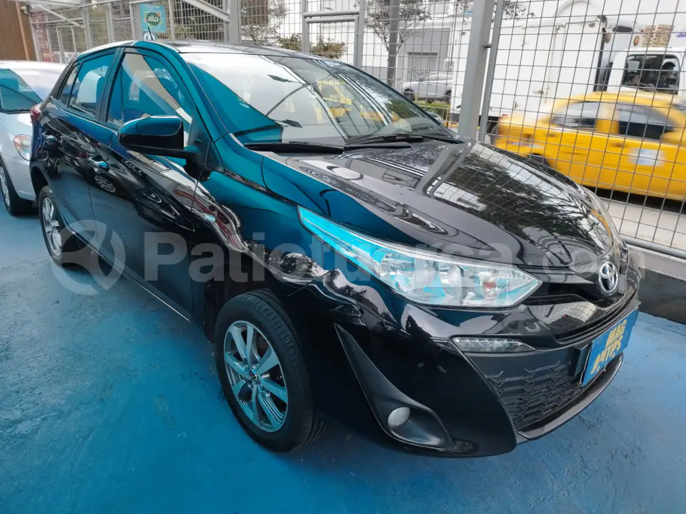 Foto 2 de Toyota Yaris