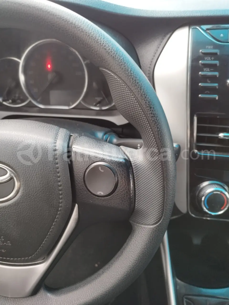 Foto 8 de Toyota Yaris