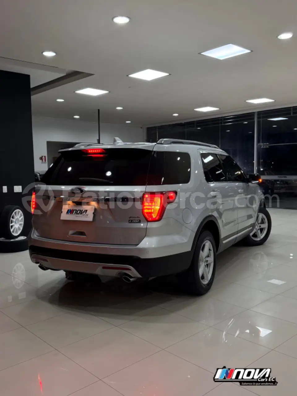 Foto 3 de Ford Explorer XLT