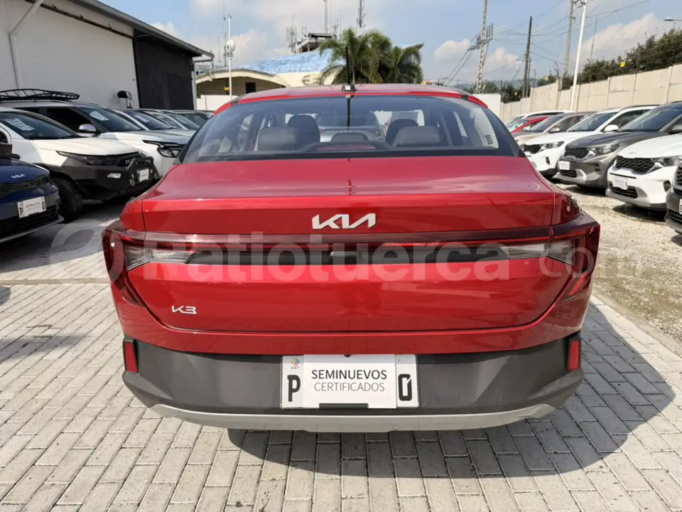 Foto 6 de Kia K3 LX